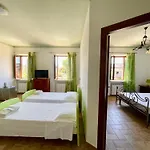 - Casale Spoleto Lantgård Protte