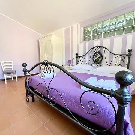 مزرعة للإقامة - Casale Spoleto Protte