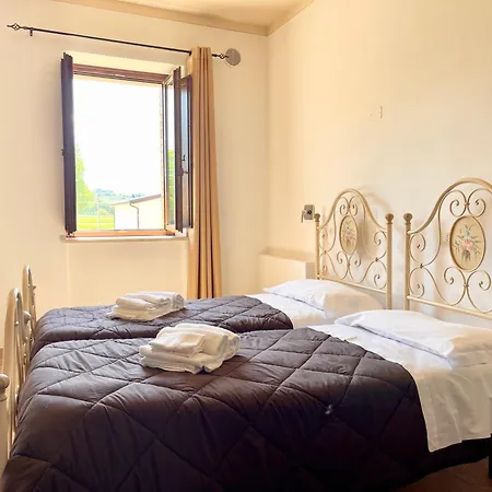 - Casale Spoleto