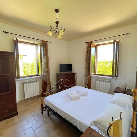 - Casale Spoleto Фермерский дом