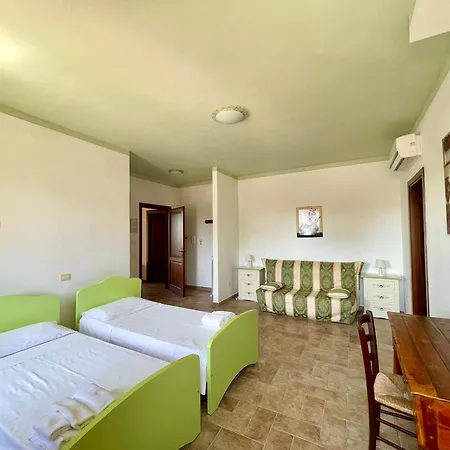 - Casale Spoleto مزرعة للإقامة