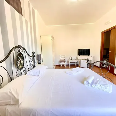 - Casale Spoleto مزرعة للإقامة